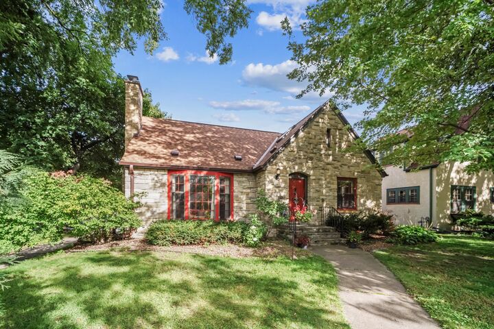 Property Photo:  5601 10th Avenue S  MN 55417 