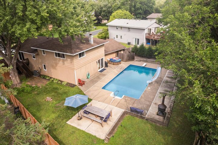 12813 Apple View Lane  Burnsville MN 55337 photo