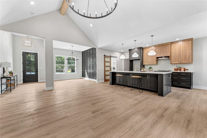 Property Photo: 10 Buckden Lane AR 72715