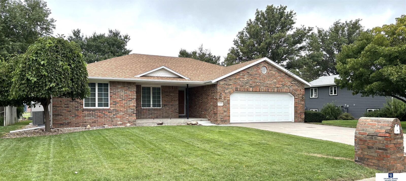 Property Photo: 1445 E Street NE 68456