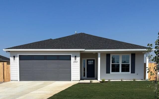 Property Photo:  3747 Ford Drive  OR 97504 