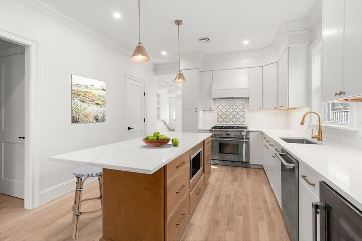 Property Photo:  803 East 5th 2  MA 02127 