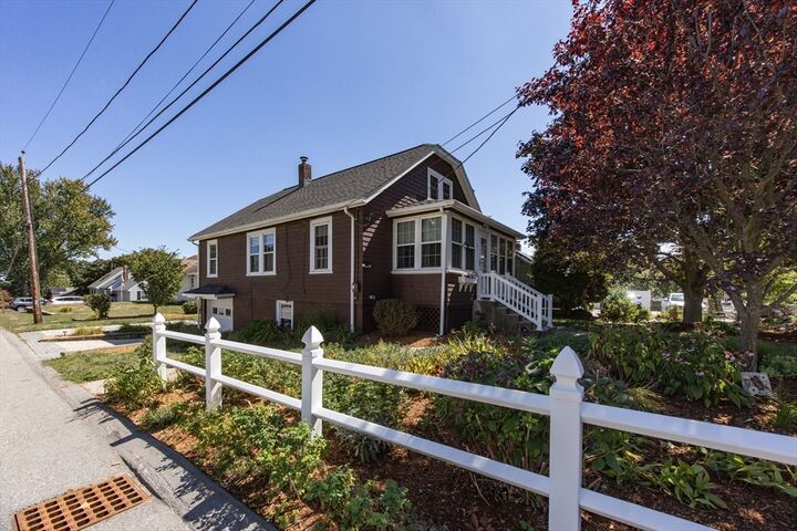 Property Photo:  141 Congress Street  MA 01757 