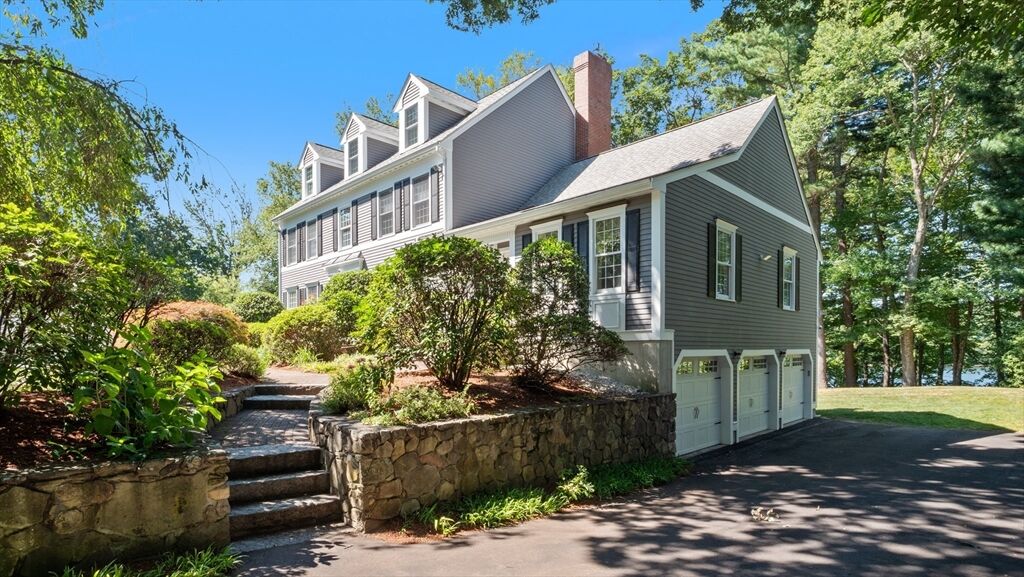 Property Photo: 27 Rivercrest Dr MA 01985