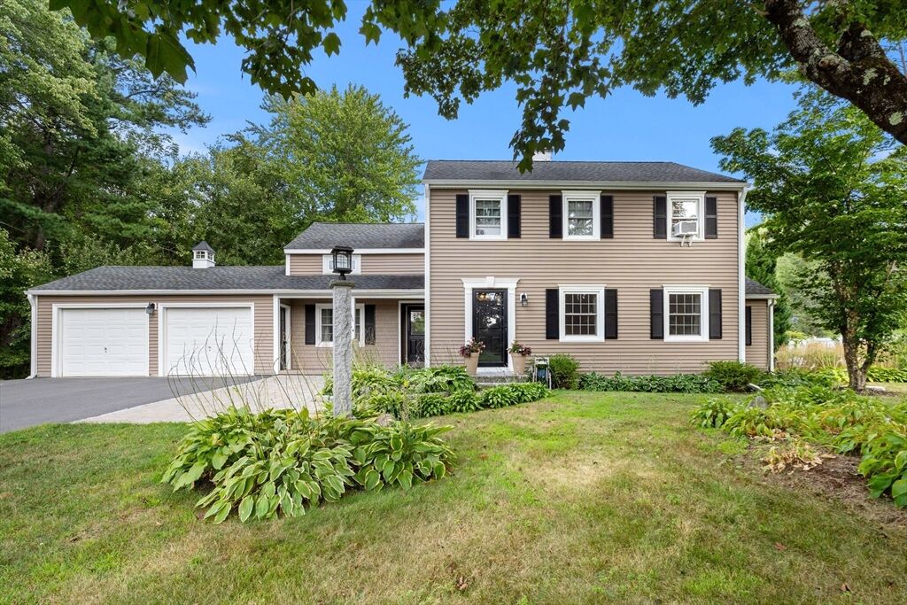 Property Photo: 78 Turkey Hill Rd MA 01462