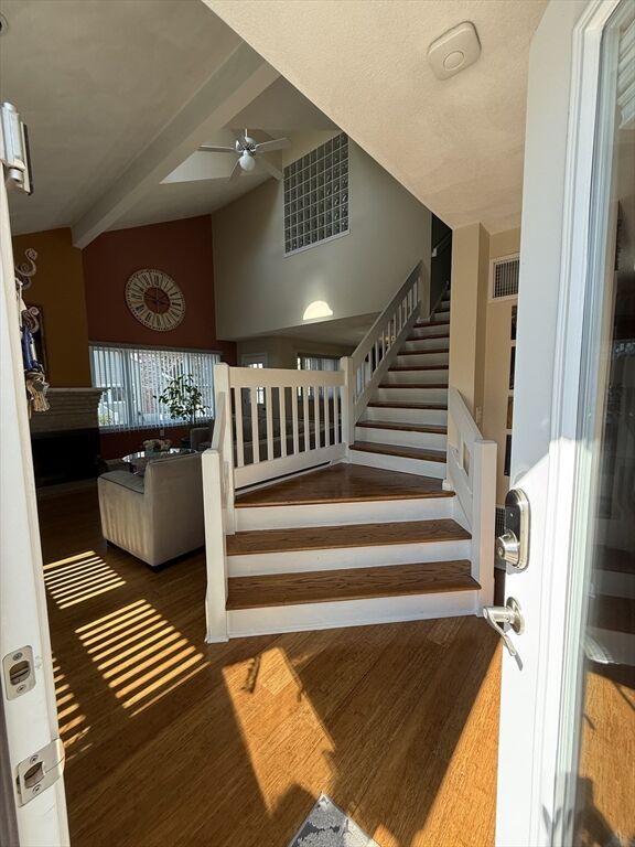 Property Photo: 1 Carnation Cir B MA 01867