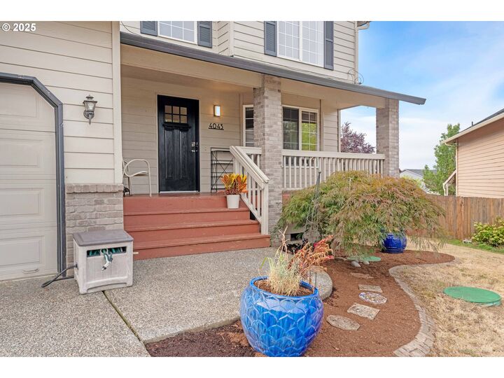 Property Photo: 4043 SE Harmony Pl WA 98607