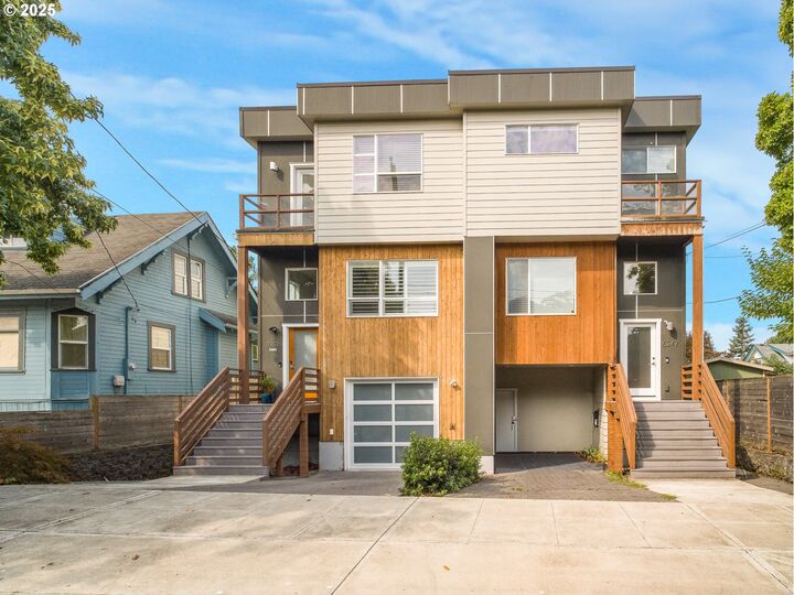 Property Photo:  5241 NE 15th Ave  OR 97211 