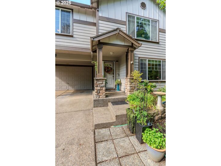 Property Photo:  37702 Hamilton Ridge Dr  OR 97055 