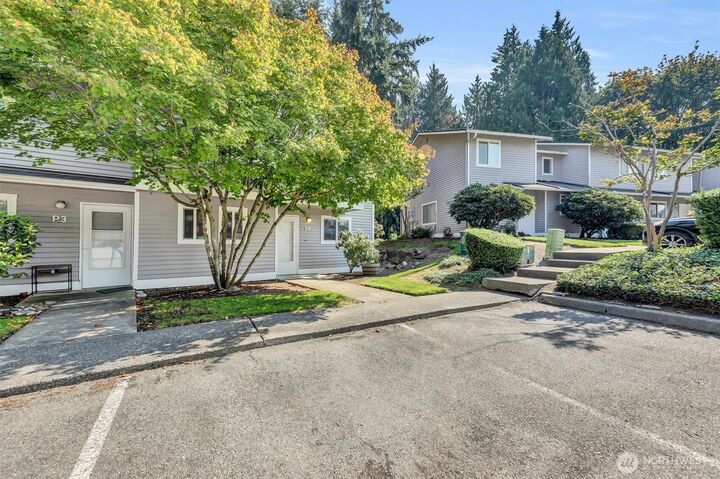 Property Photo:  1526  192nd Street SE P4  WA 98012 