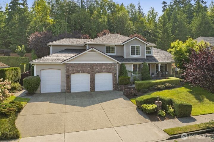 1803  Brookmonte Drive SE  Puyallup WA 98372 photo
