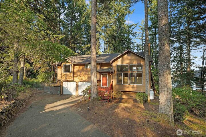 11736  Brian Lane NW  Silverdale WA 98383 photo
