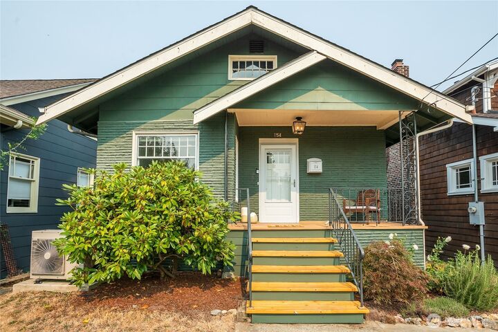154 NE 52nd Street  Seattle WA 98105 photo