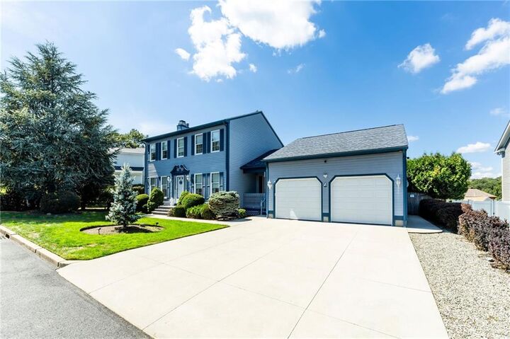 Property Photo: 9 East Lake View Drive RI 02904