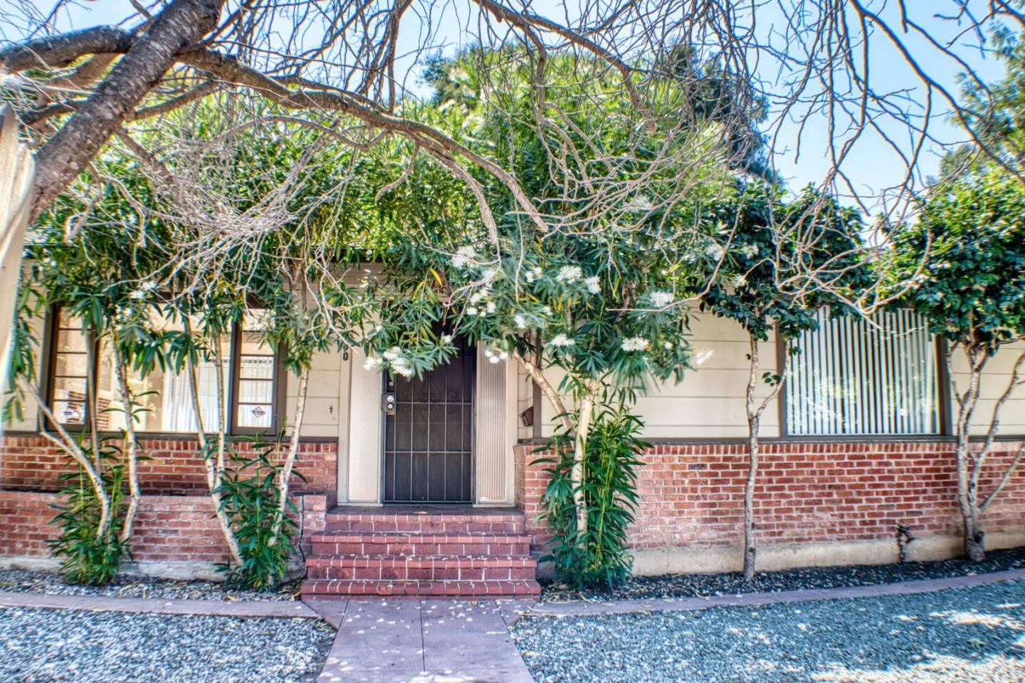 Property Photo: 640 Circle Drive CA 94303
