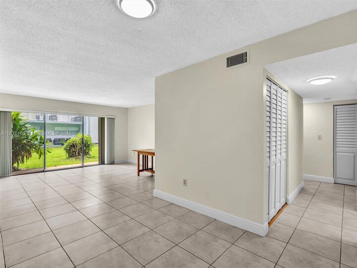 Property Photo:  9367 Fontainebleau Blvd G104  FL 33172 