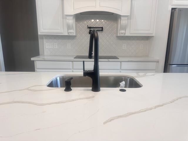 Property Photo: 1910 Brenner Blvd TX 77657