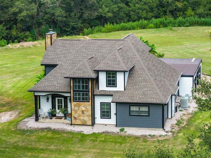 Property Photo: 295 Community Center Road LA 70650-6119