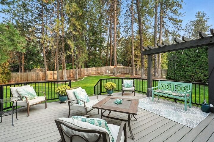 Property Photo:  14816 N Lowe Rd  WA 99021 