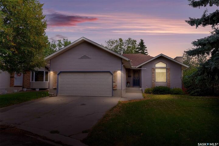 Property Photo: 3431 Keehr Place E SK S4N 7A6