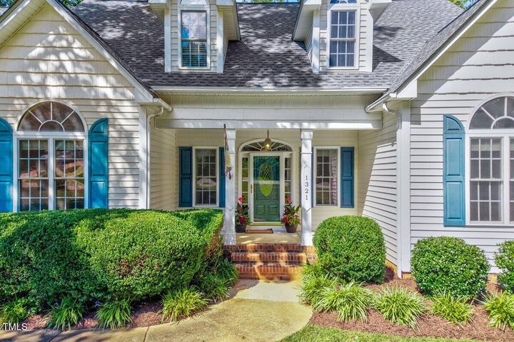 Property Photo: 1321 Taylor Farm Road NC 27603