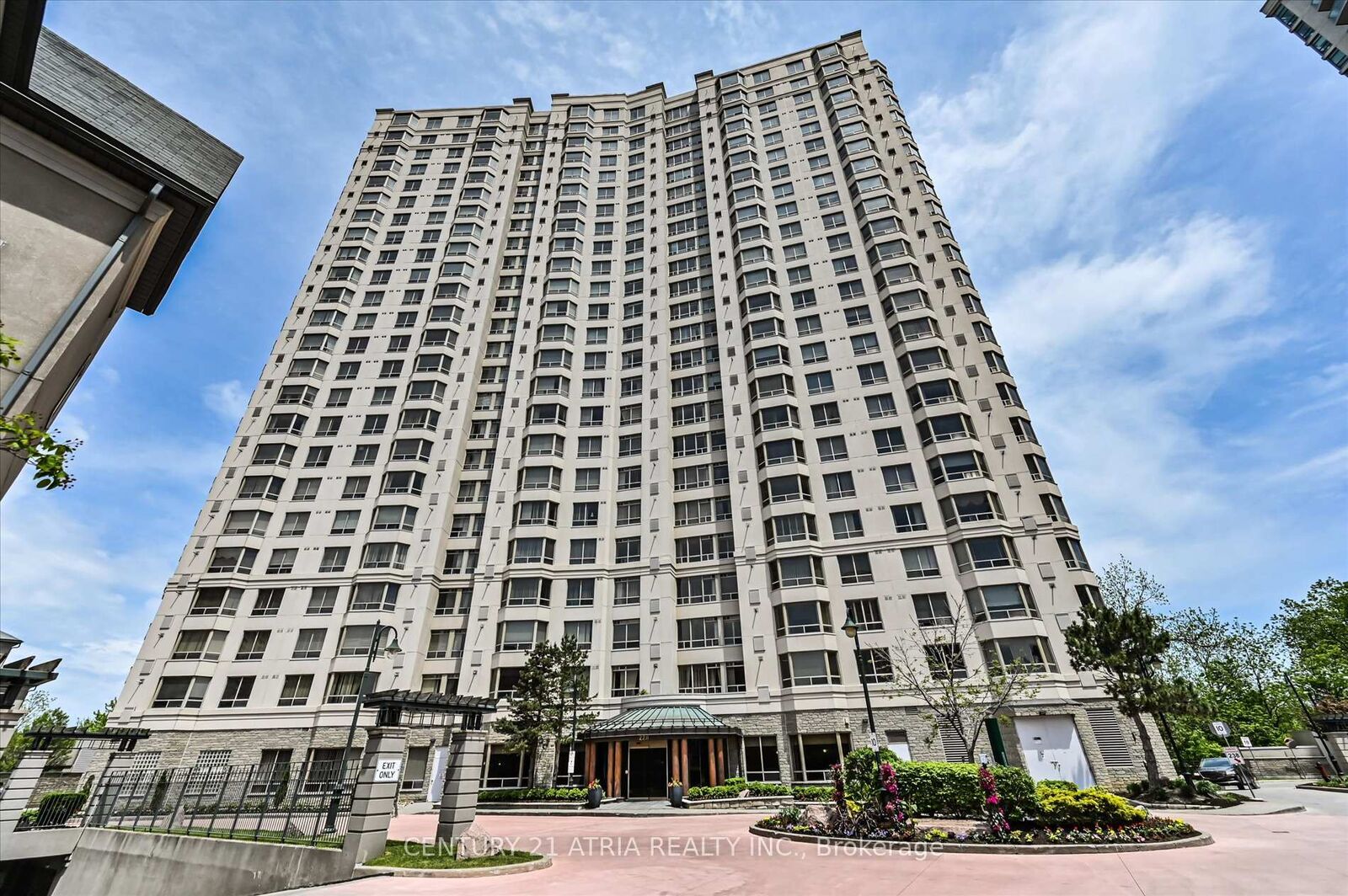 Photo de la propriété:  228 Bonis Avenue 1712  ON M1T 3W4 