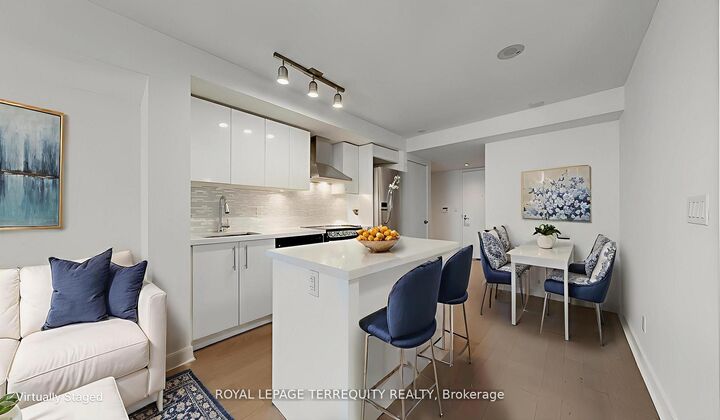 Property Photo: 58 Orchard View Boulevard 705 ON M4R 0A2