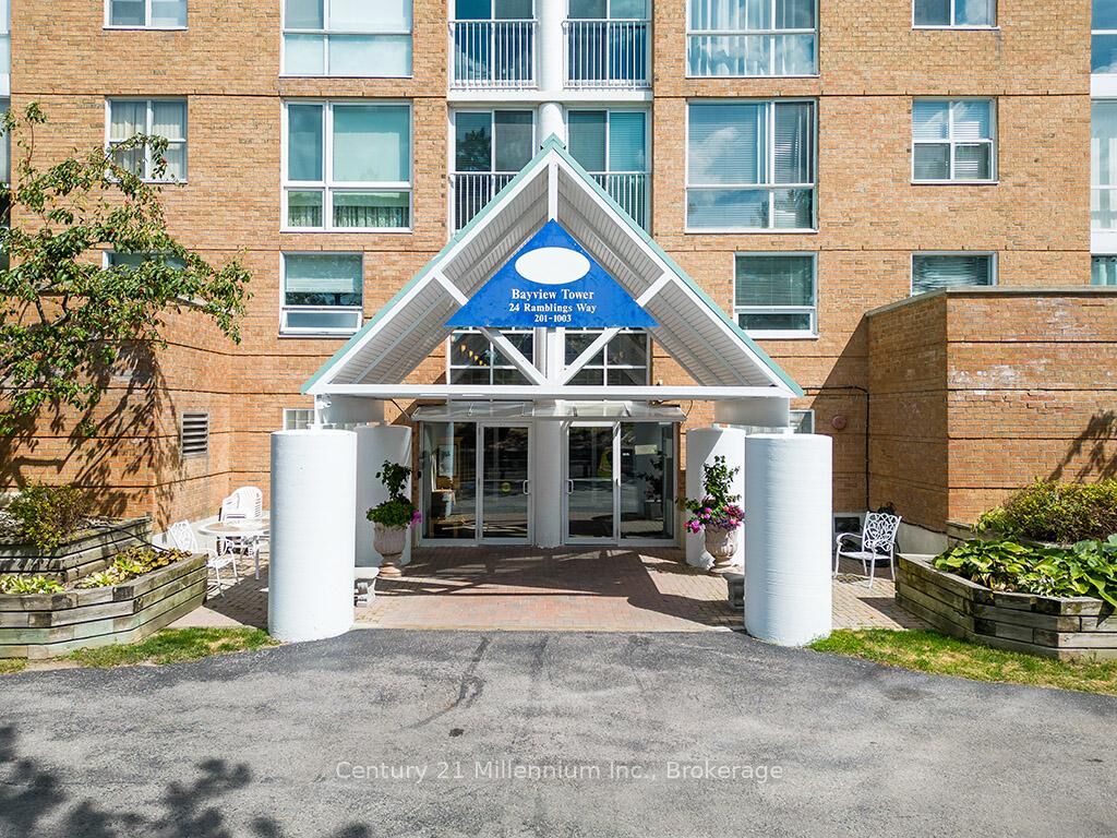 Property Photo:  24 Ramblings Way 703  ON L9Y 5C6 