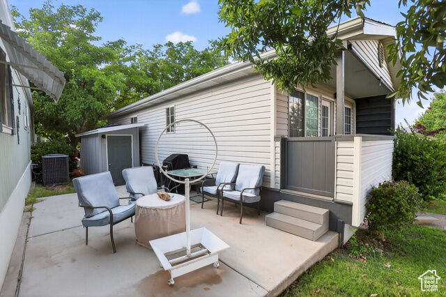Property Photo: 24 Cottonwood Ln UT 84737