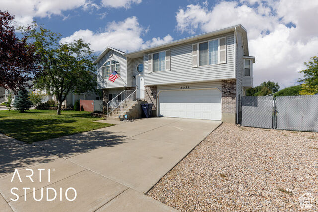 Property Photo: 5531 S 3275 W UT 84067