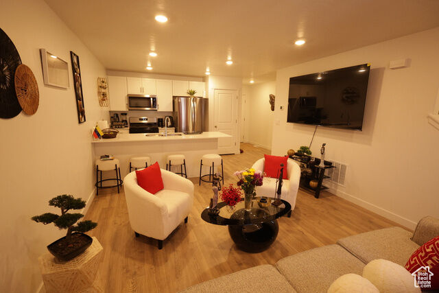 Property Photo: 8484 W Meadow Bank Way S UT 84044