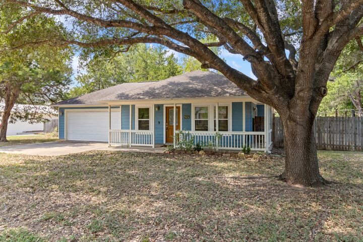 Property Photo: 135 Kaeleku Lane TX 78602