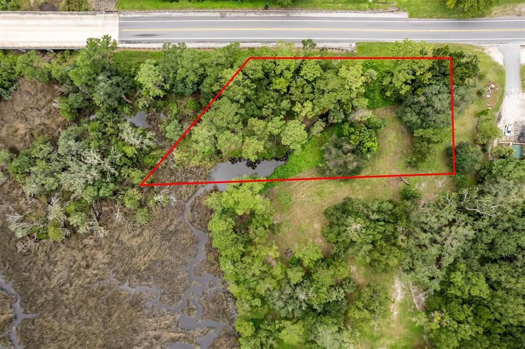 Property Photo:  850304 US 17 Highway  FL 32097 