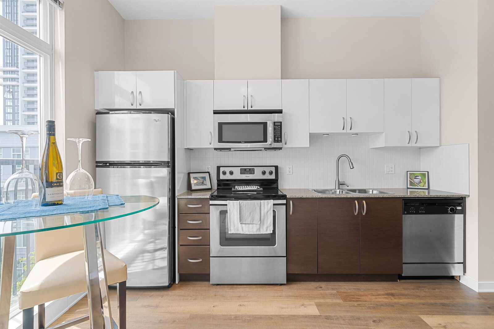 Property Photo:  13728 108 Avenue 513  BC V3T 0G2 