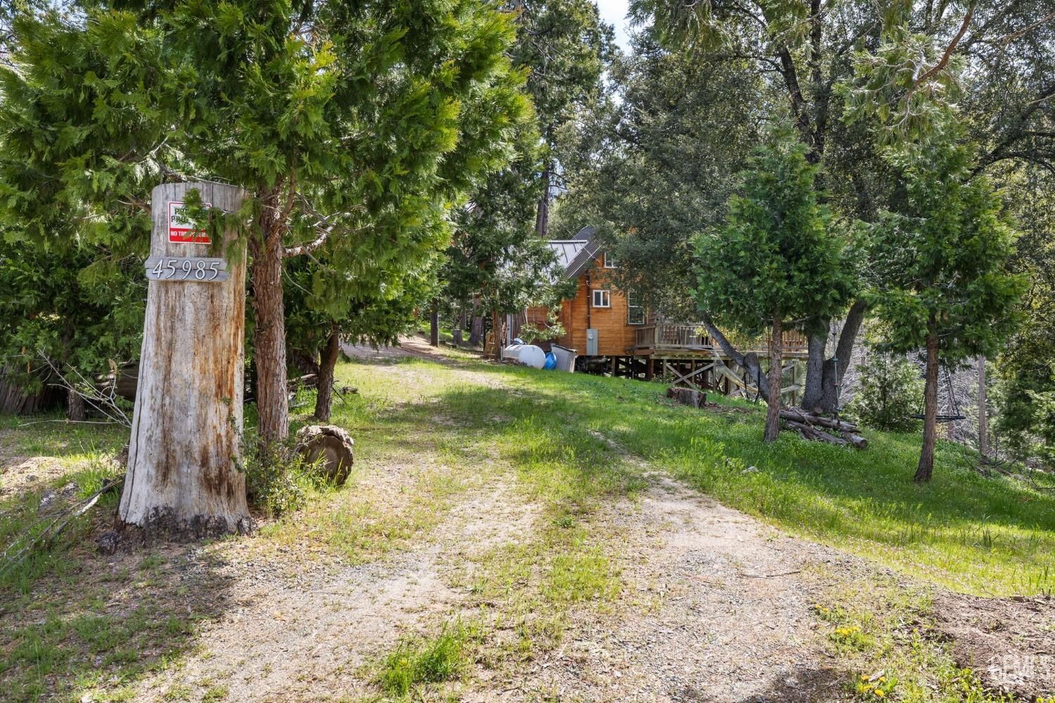 Property Photo:  45985 Ridge Road  CA 93260 