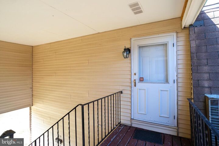 Property Photo: 33 Florence Tollgate Place -6 NJ 08016