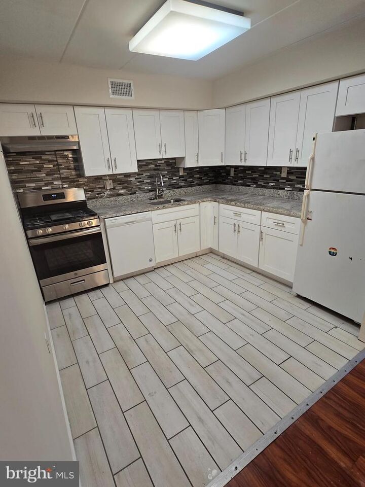 9908 Bustleton Avenue 00 F9  Philadelphia PA 19115 photo