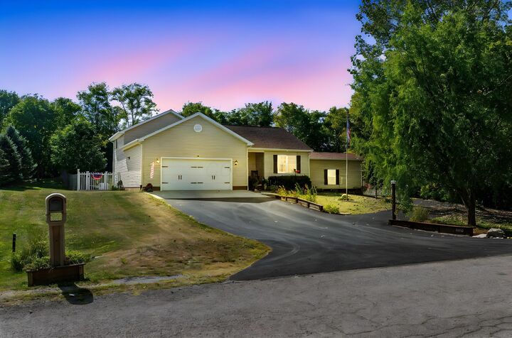 Property Photo: 12220 Darby Creek Drive OH 43319