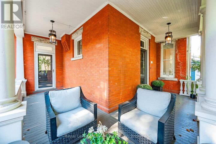 Property Photo: 138 Dublin Street North ON N1H 4N7