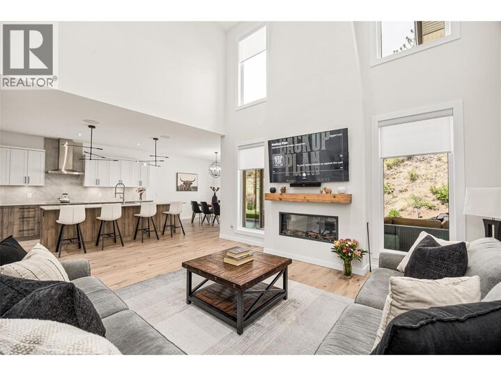 162 Echo Ridge Drive  Kelowna BC V1V 0C9 photo