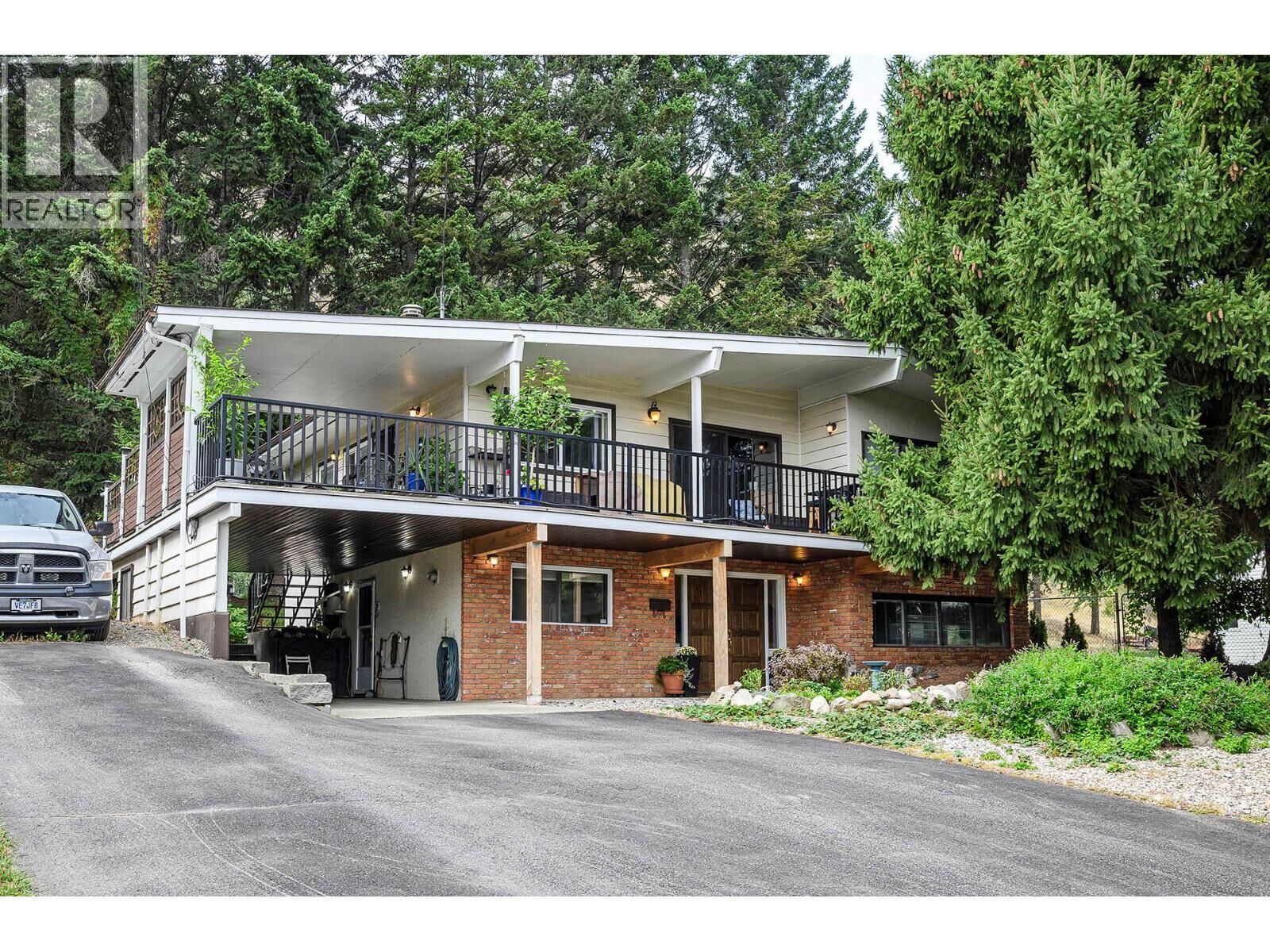 Property Photo: 5901 Dallas Drive BC V2C 4X3