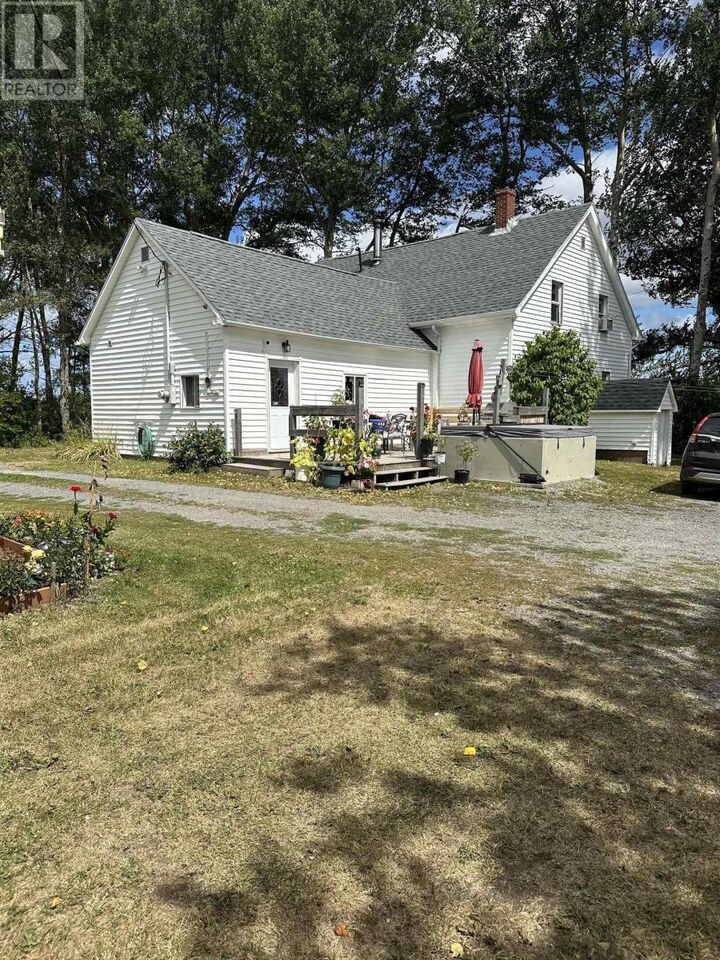 Photo de la propriété:  338 Old Trunk Road  NS B0H 1W0 