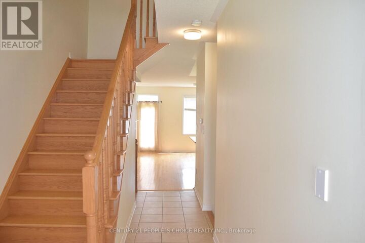 Property Photo:  20 Munch Place  ON L9T 8K6 