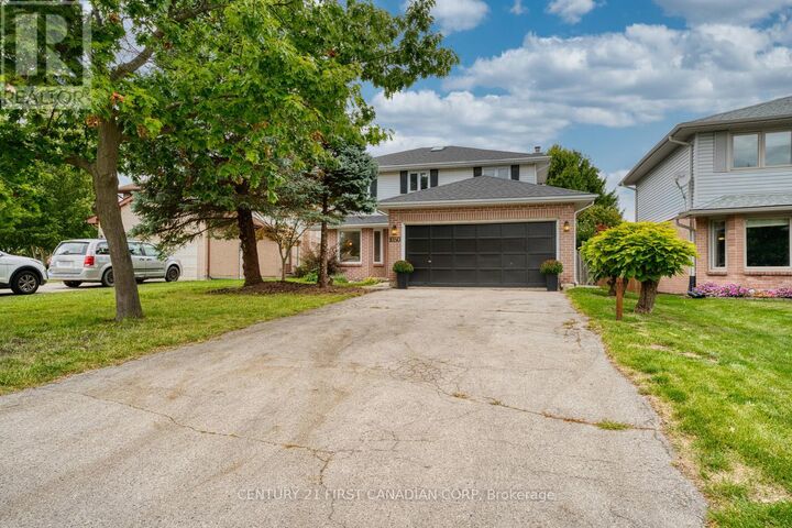 Photo de la propriété:  1030 Aurora Court  ON N6G 4N6 