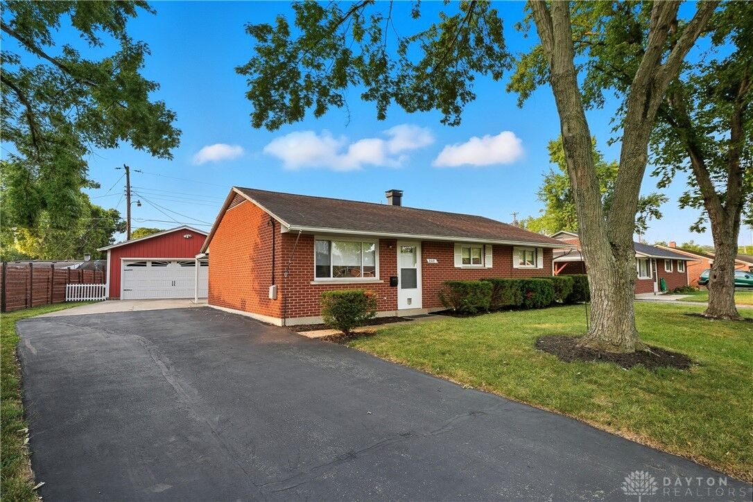 Property Photo: 404 Savoy Avenue OH 45449