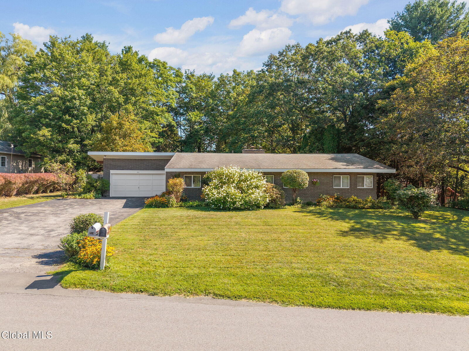 Property Photo:  214 Juniper Drive  NY 12306 