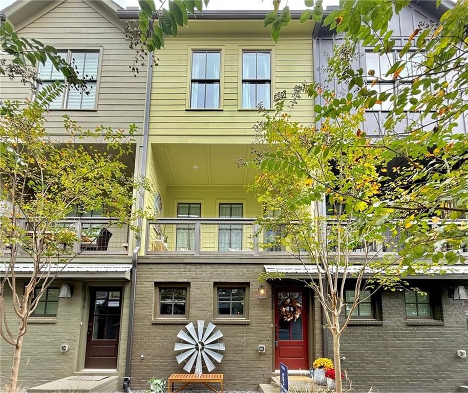 Property Photo:  1054 Crest Circle SE  GA 30312 
