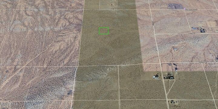 Property Photo:  18700 E Ave F4  CA 93535 