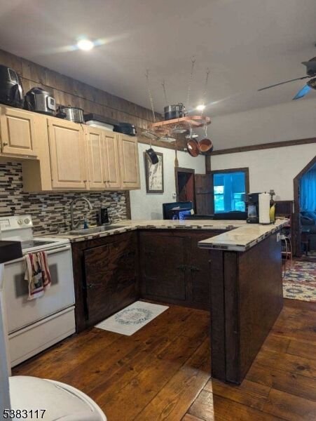 Property Photo: 32 Laurel Dr NJ 07438