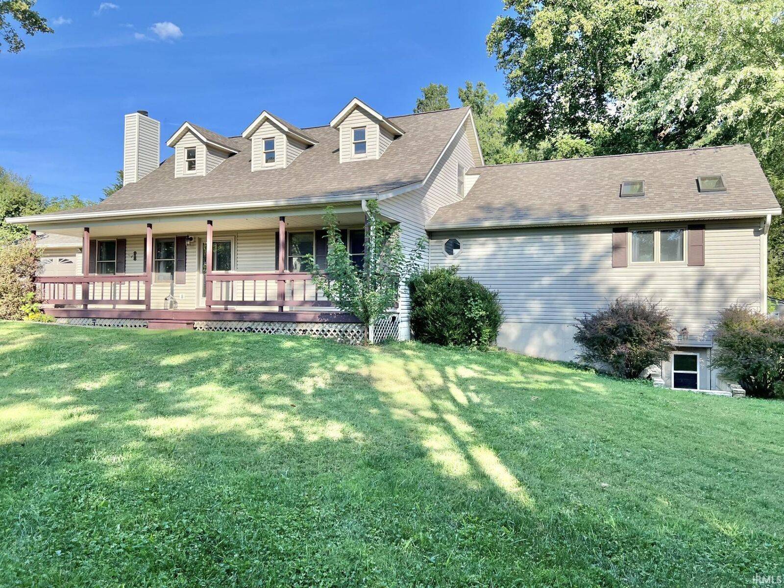 Property Photo:  3363 W Sekiu Court  IN 47404 